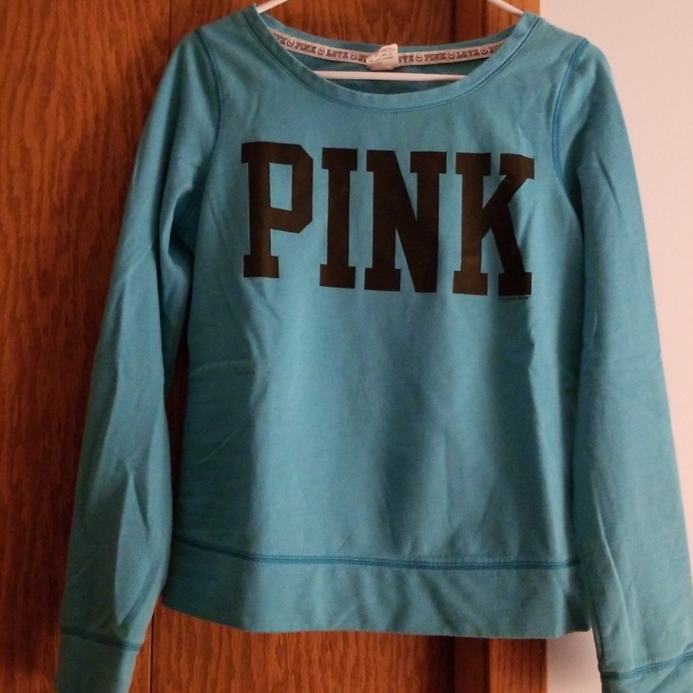 VS Pink sweatshirt